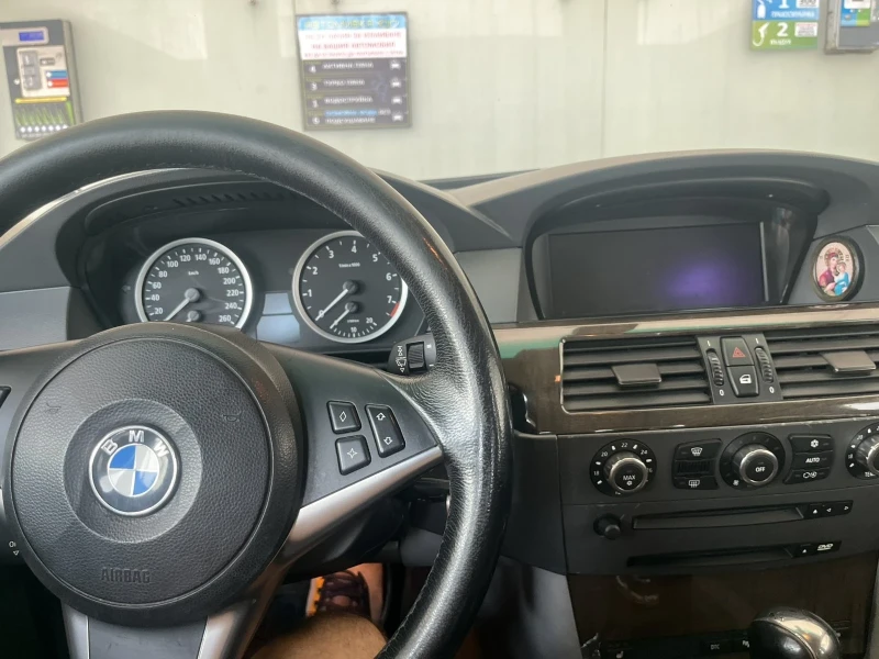 BMW 530 3.0I ГАЗ XD, снимка 8 - Автомобили и джипове - 52771400