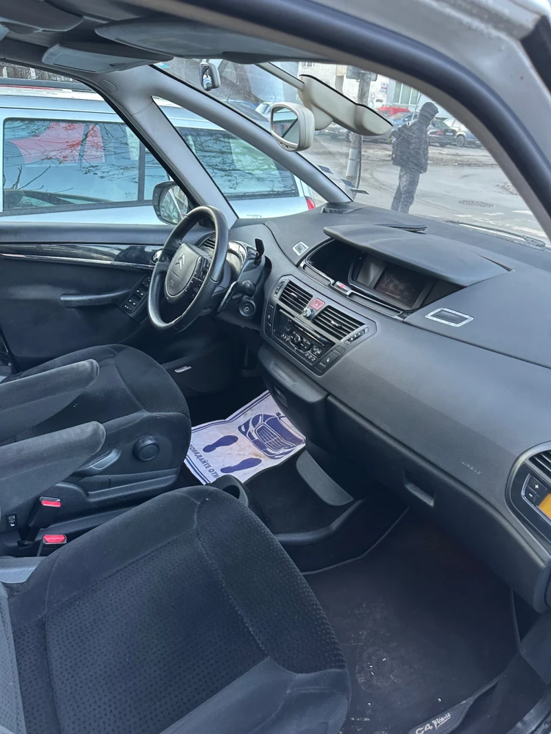 Citroen C4 Picasso, снимка 4 - Автомобили и джипове - 52957432