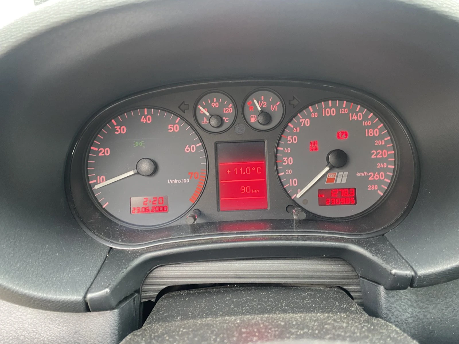 Audi S3 | Mobile.bg   11