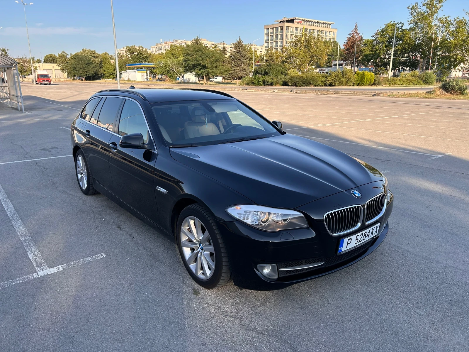 BMW 535 535d xDrive - изображение 8