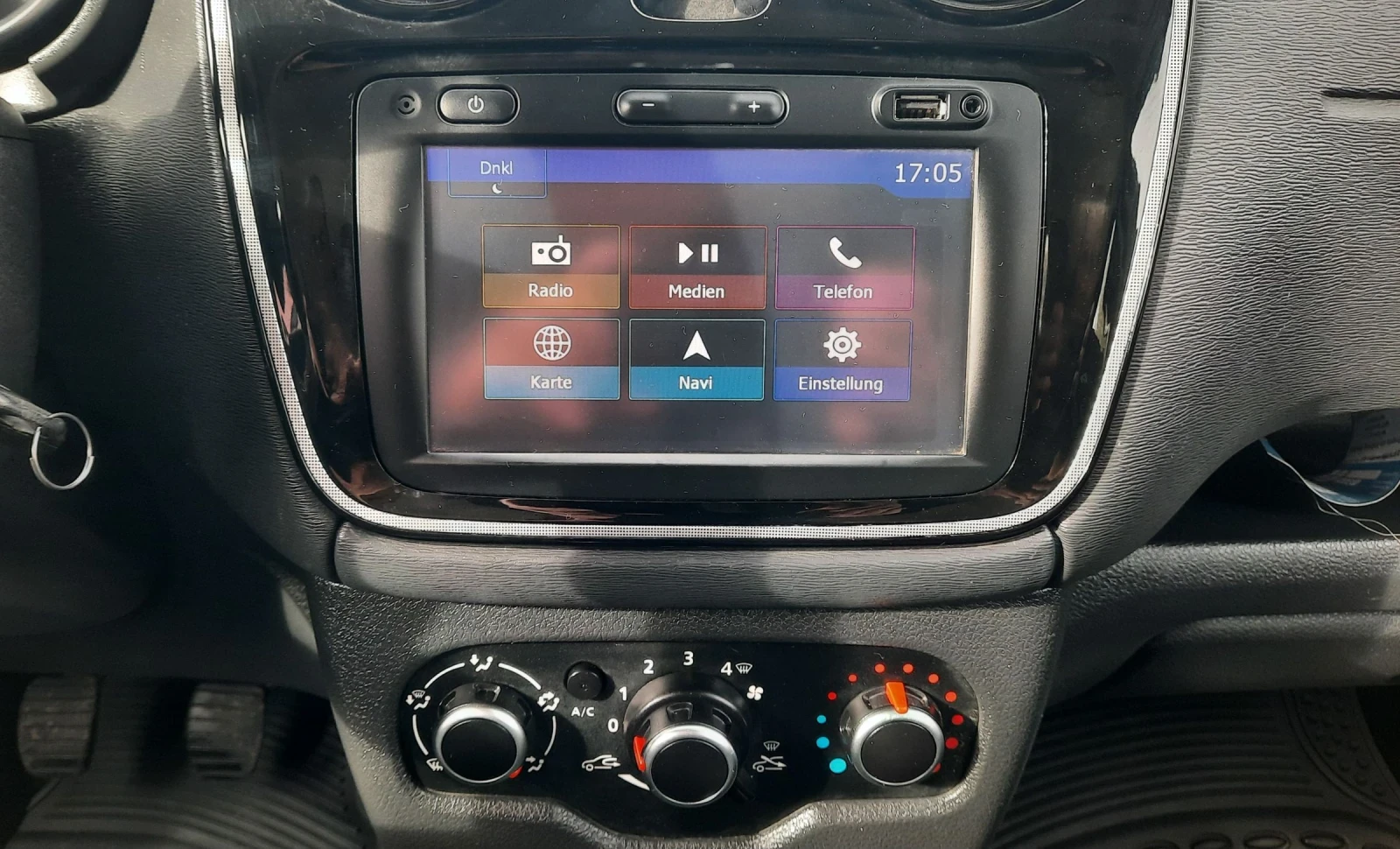 Dacia Dokker 1.2i STEPWEY NAVI | Mobile.bg — изображение 15