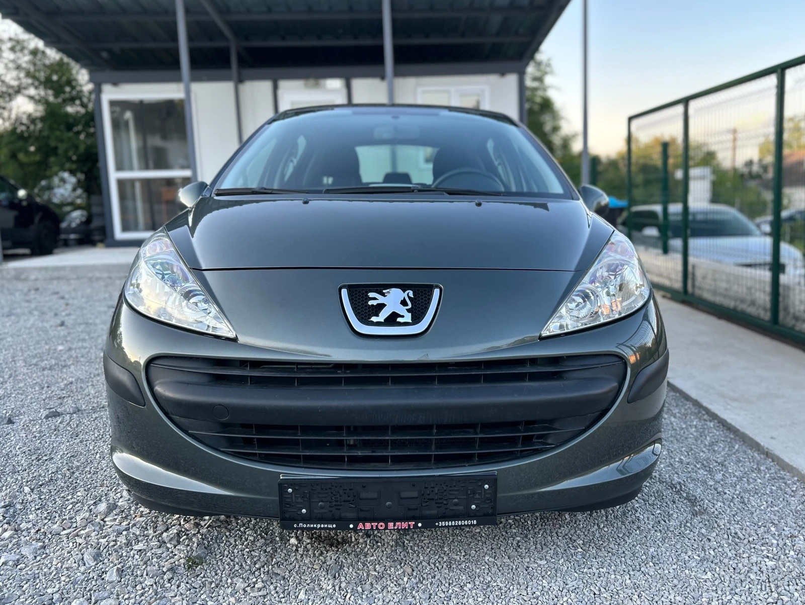Peugeot 207 1.4i* 75кс* СТАРИЯТ МОТОР*  - изображение 2