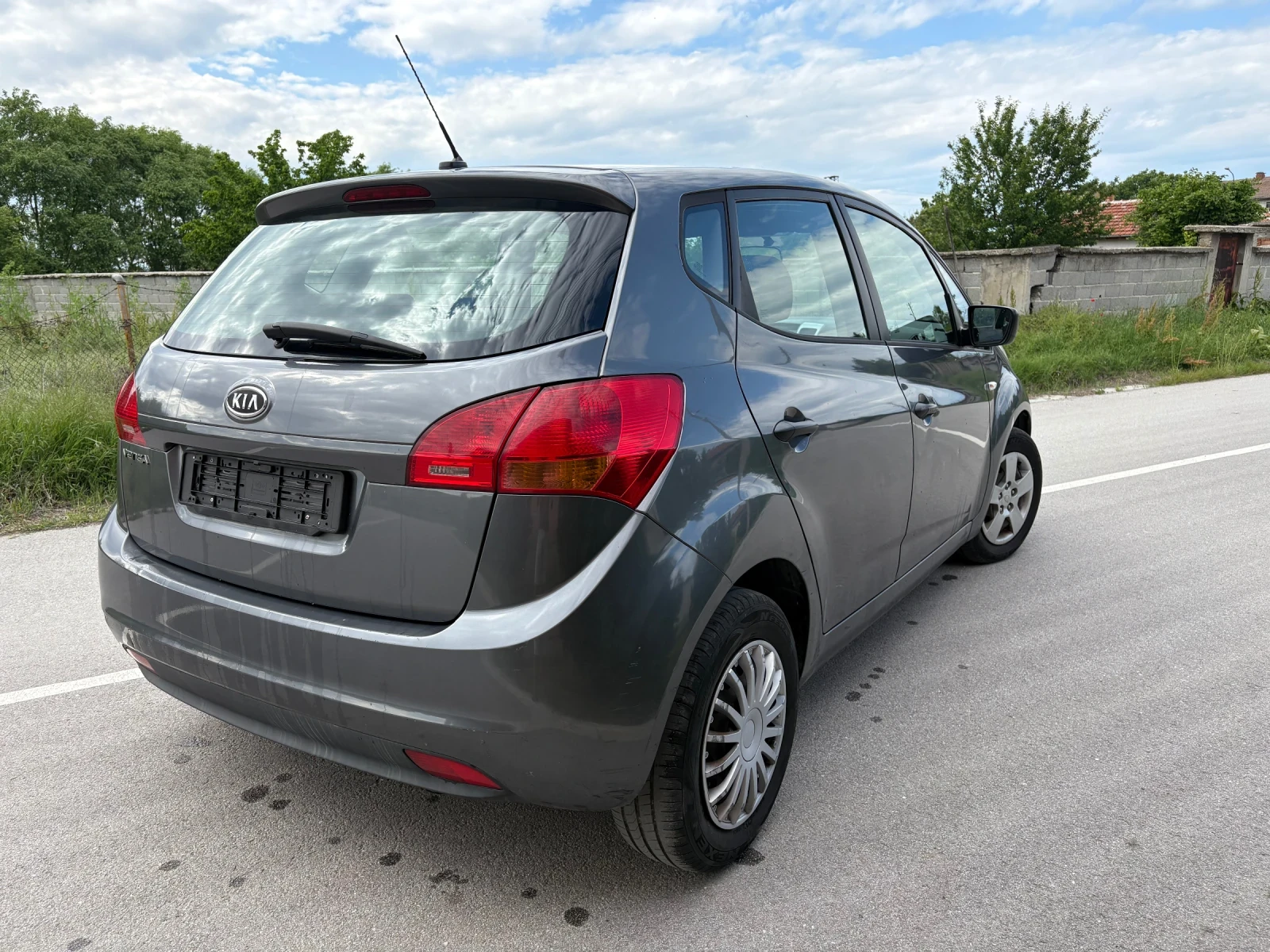 Kia Venga 1.4 Бенз/Газ - изображение 3