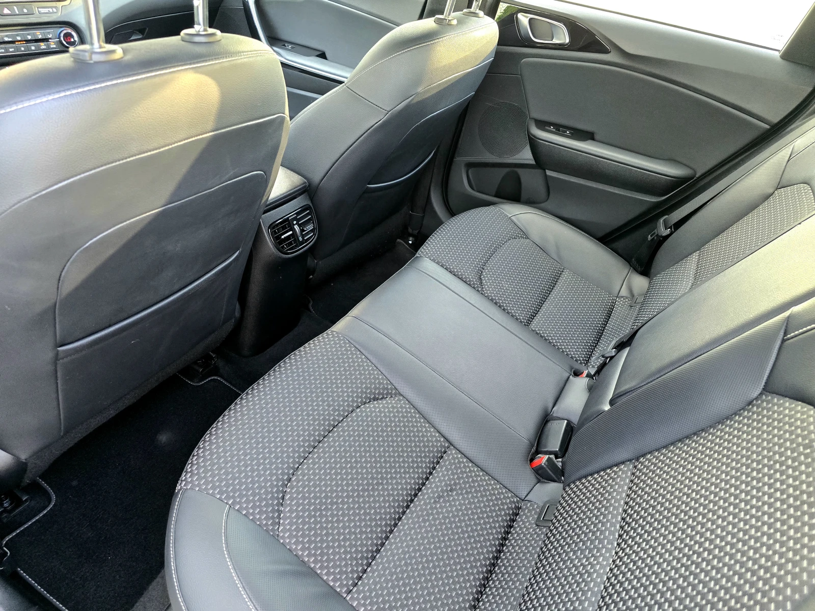 Kia Ceed 1.6 D PREMIUN-NAVI-KAMERA | Mobile.bg   14