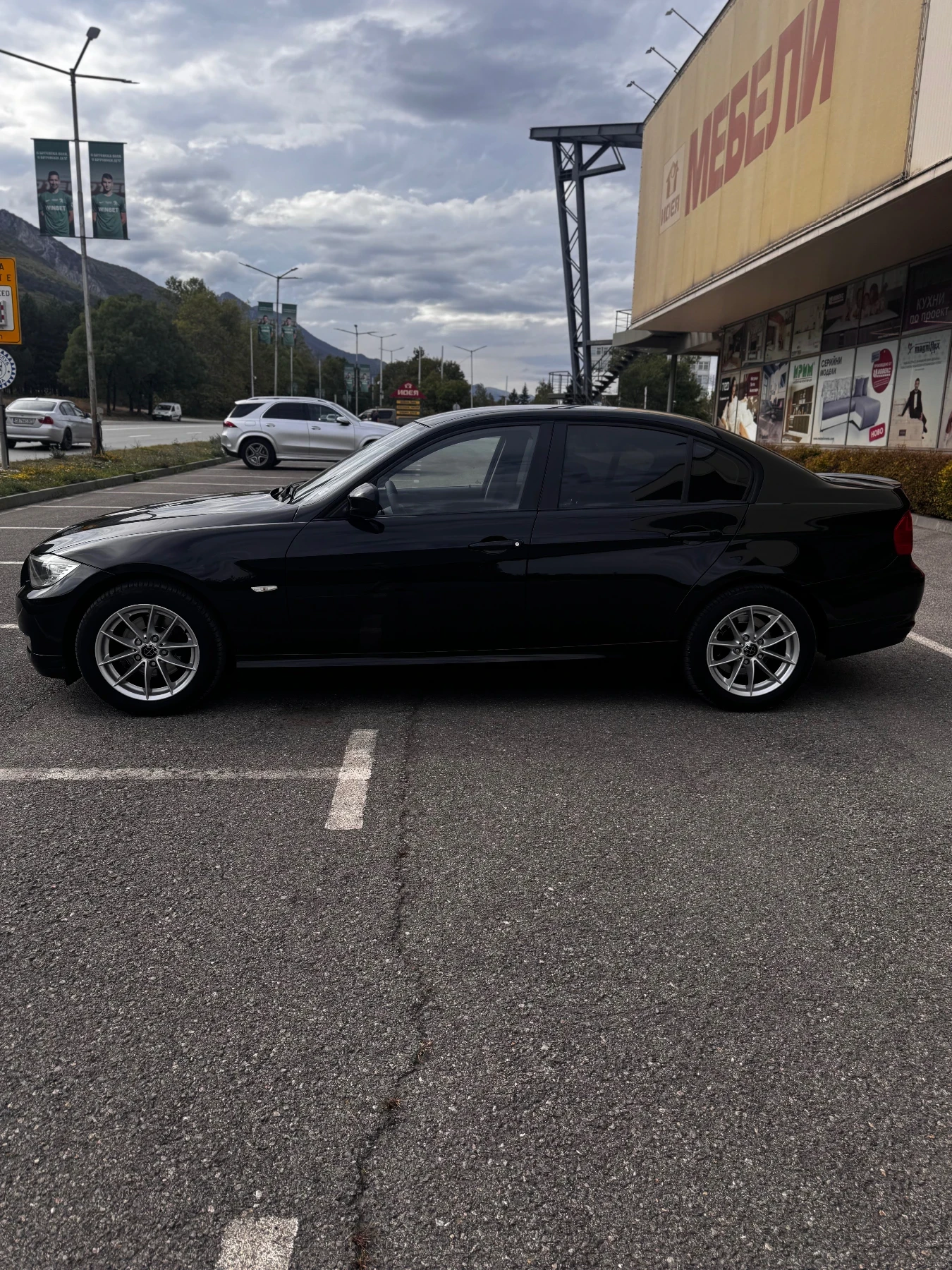 BMW 320 2.0D 143кс Фейслифт нов внос от Италия - изображение 8