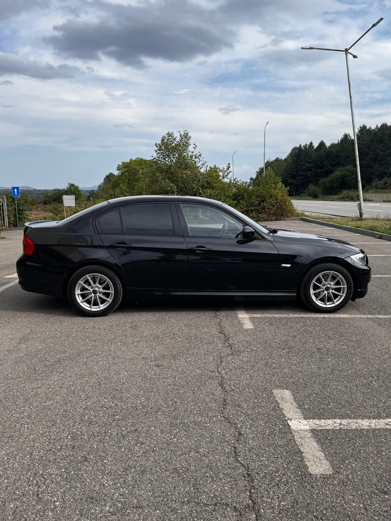 BMW 320 2.0D 143кс Фейслифт нов внос от Италия - изображение 7