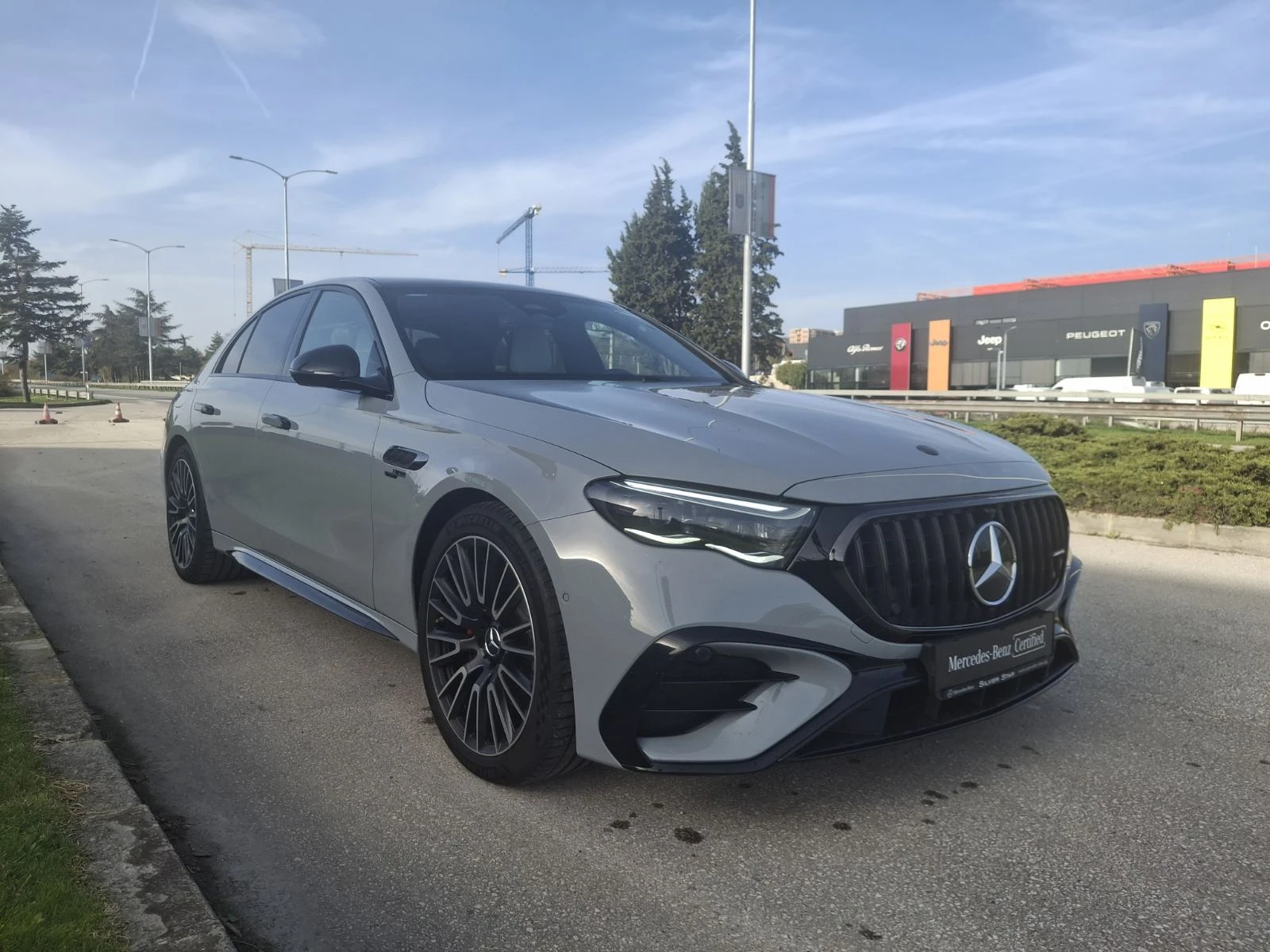 Mercedes-Benz E 53 AMG HYBRID 4MATIC+  - изображение 3