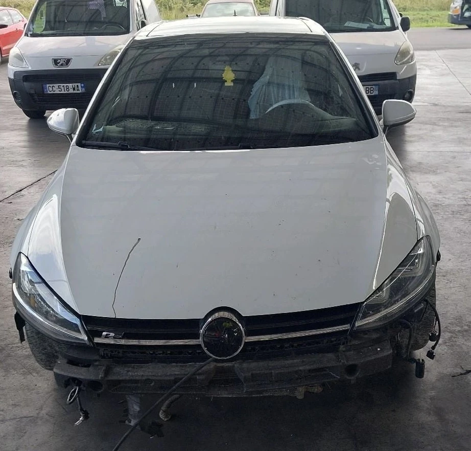 VW Golf R LINE EURO6 LED AUTOMATIC  - изображение 2