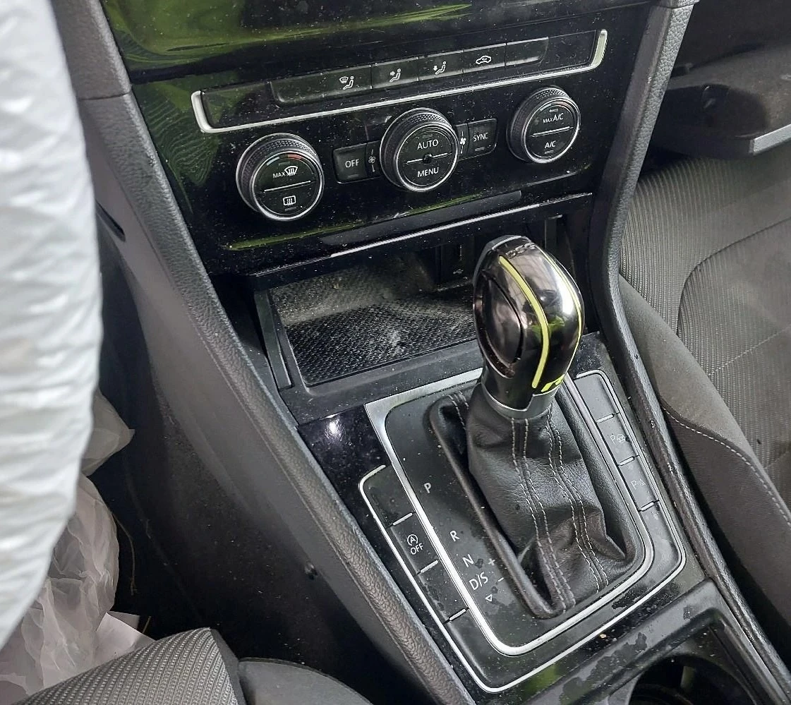 VW Golf R LINE EURO6 LED AUTOMATIC  - изображение 8