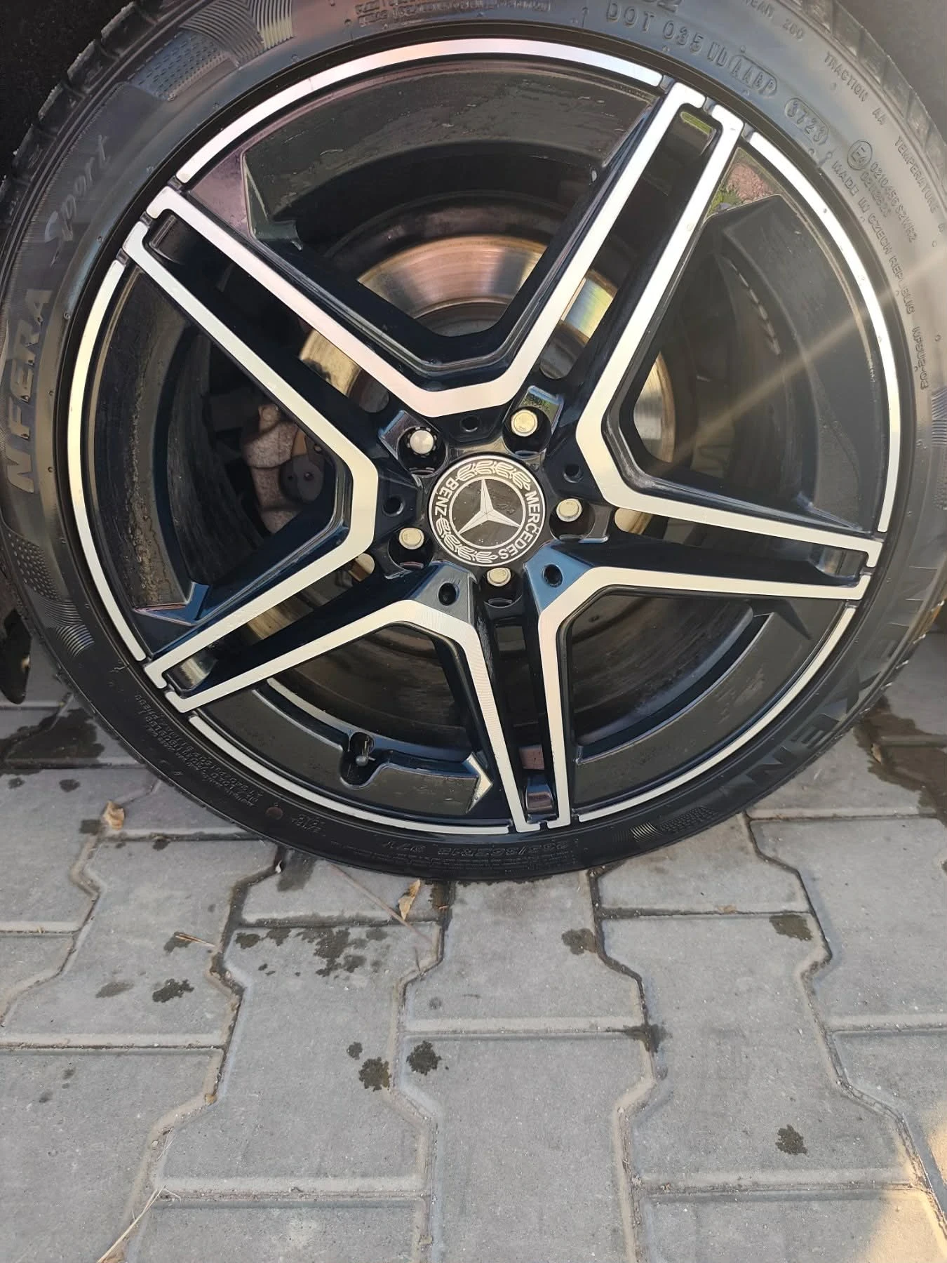 Mercedes-Benz CLS 350  - изображение 6