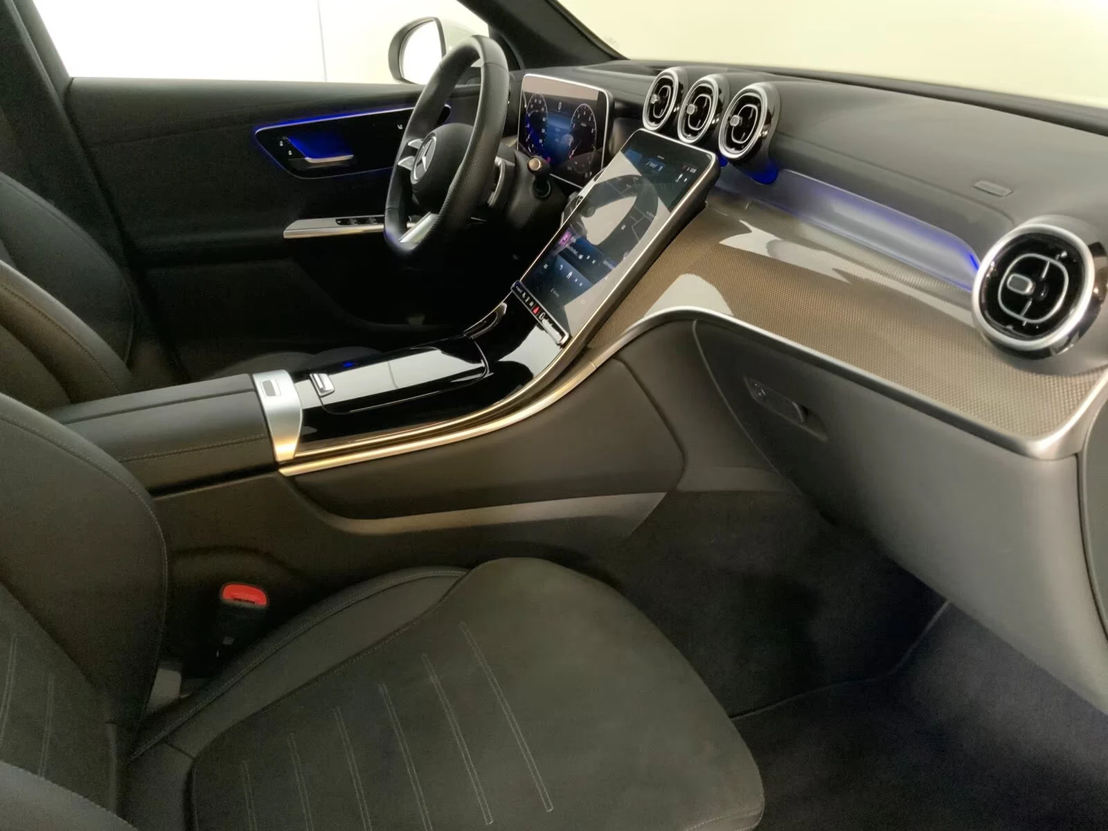 Mercedes-Benz GLC 200 COUPE/204HP/AMG/4M/360/PANO/BURM/HUD/887v | Mobile.bg � ����������� 11