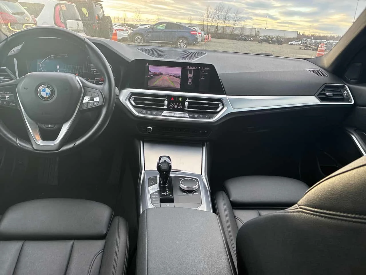 BMW 330 * 330i xDrive * CARFAX * ЦЕНА ДО БГ - изображение 7