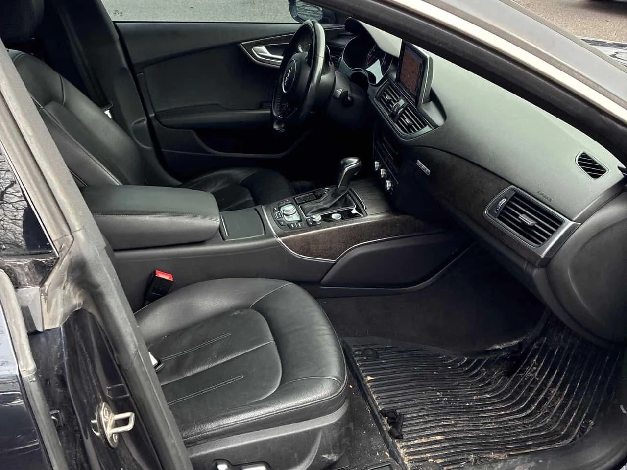 Audi A7 * 3.0T Progressiv * CARFAX * ЦЕНА ДО БГ, снимка 13 - Автомобили и джипове - 54228234