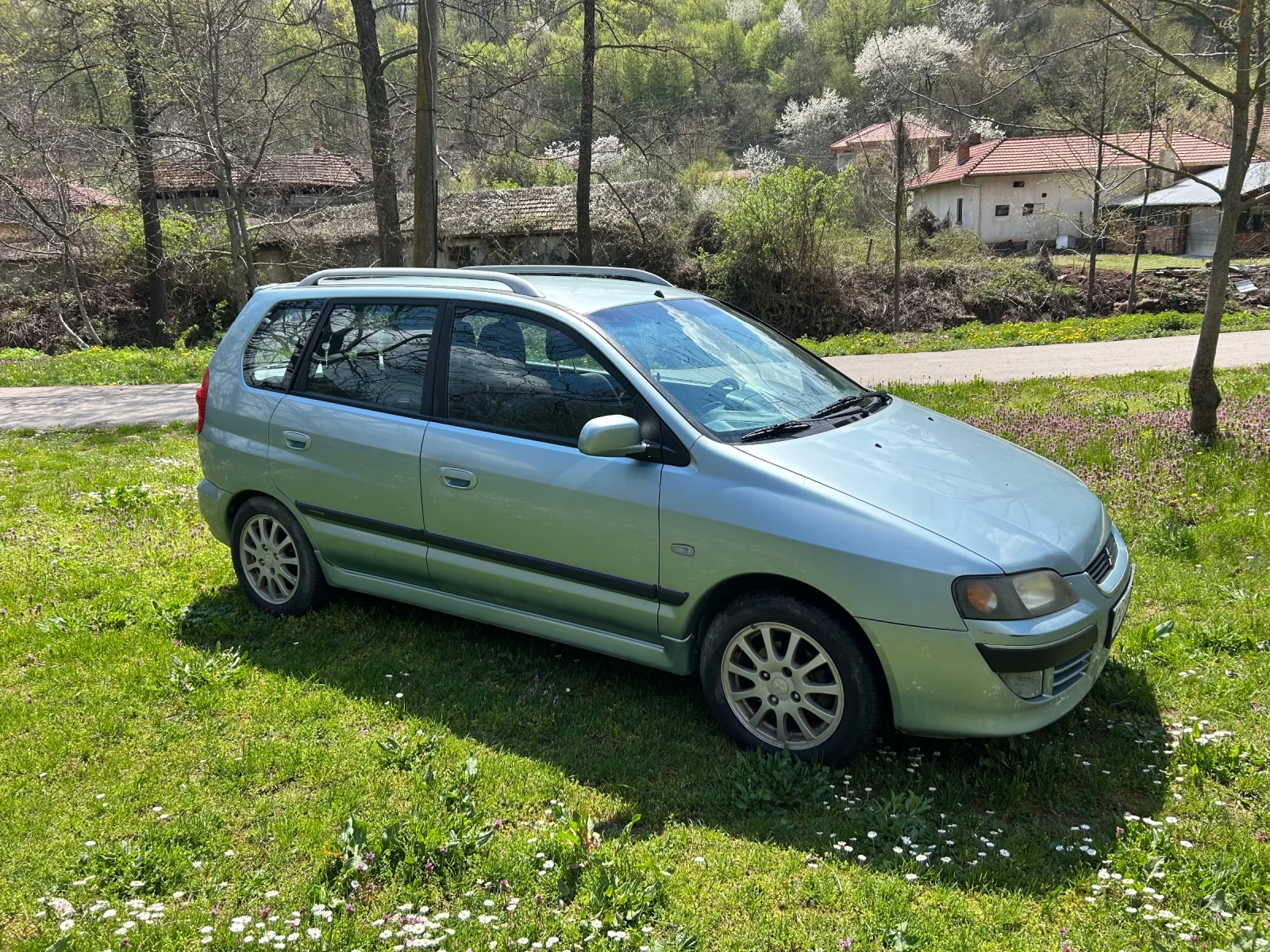 Mitsubishi Space star 1, 6 , снимка 4 - Автомобили и джипове - 54236547