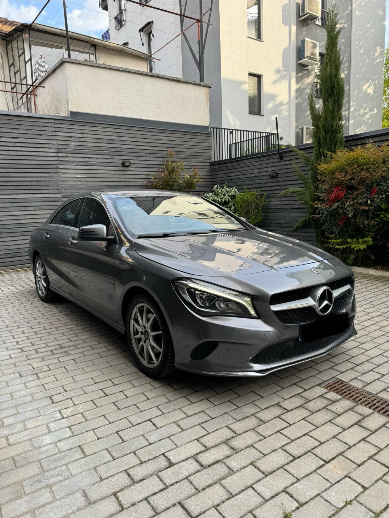Mercedes-Benz CLA 180 Facelift, снимка 3 - Автомобили и джипове - 54415730