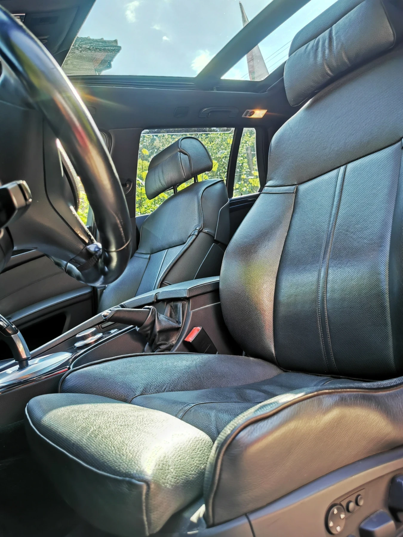 BMW 530 М-Пакет, Панорама, Обдухване, задно, фейслифт, , снимка 14 - Автомобили и джипове - 54682462