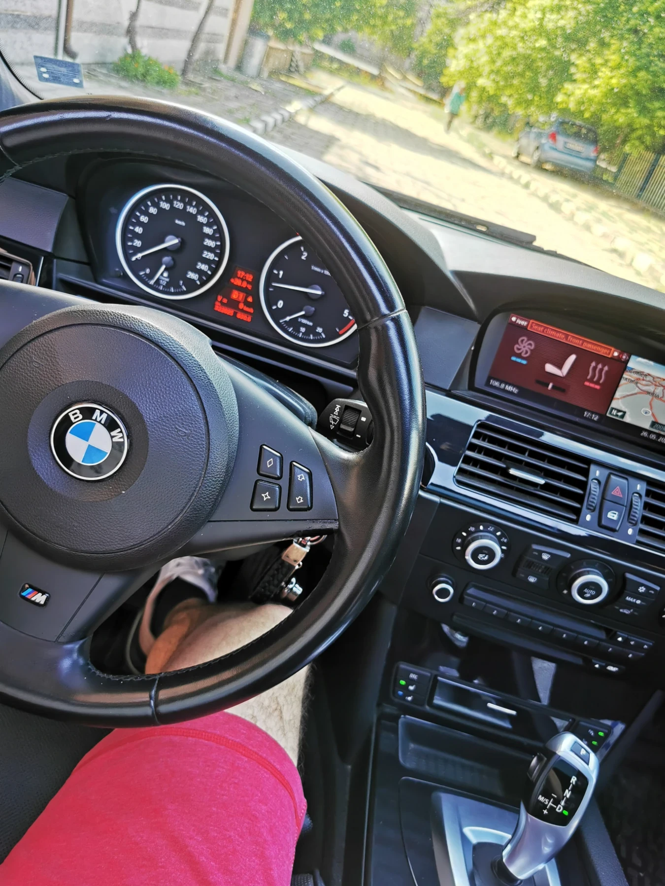 BMW 530 М-Пакет, Панорама, Обдухване, задно, фейслифт, , снимка 12 - Автомобили и джипове - 54682462