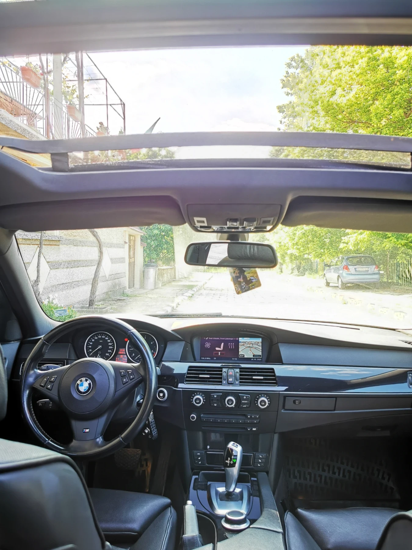 BMW 530 М-Пакет, Панорама, Обдухване, задно, фейслифт, , снимка 13 - Автомобили и джипове - 54682462