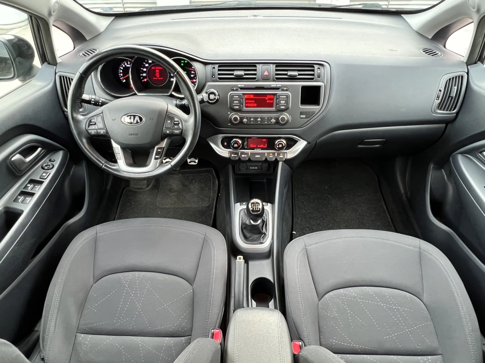 Kia Rio ОТ КИА СОФИЯ, снимка 12 - Автомобили и джипове - 55309525