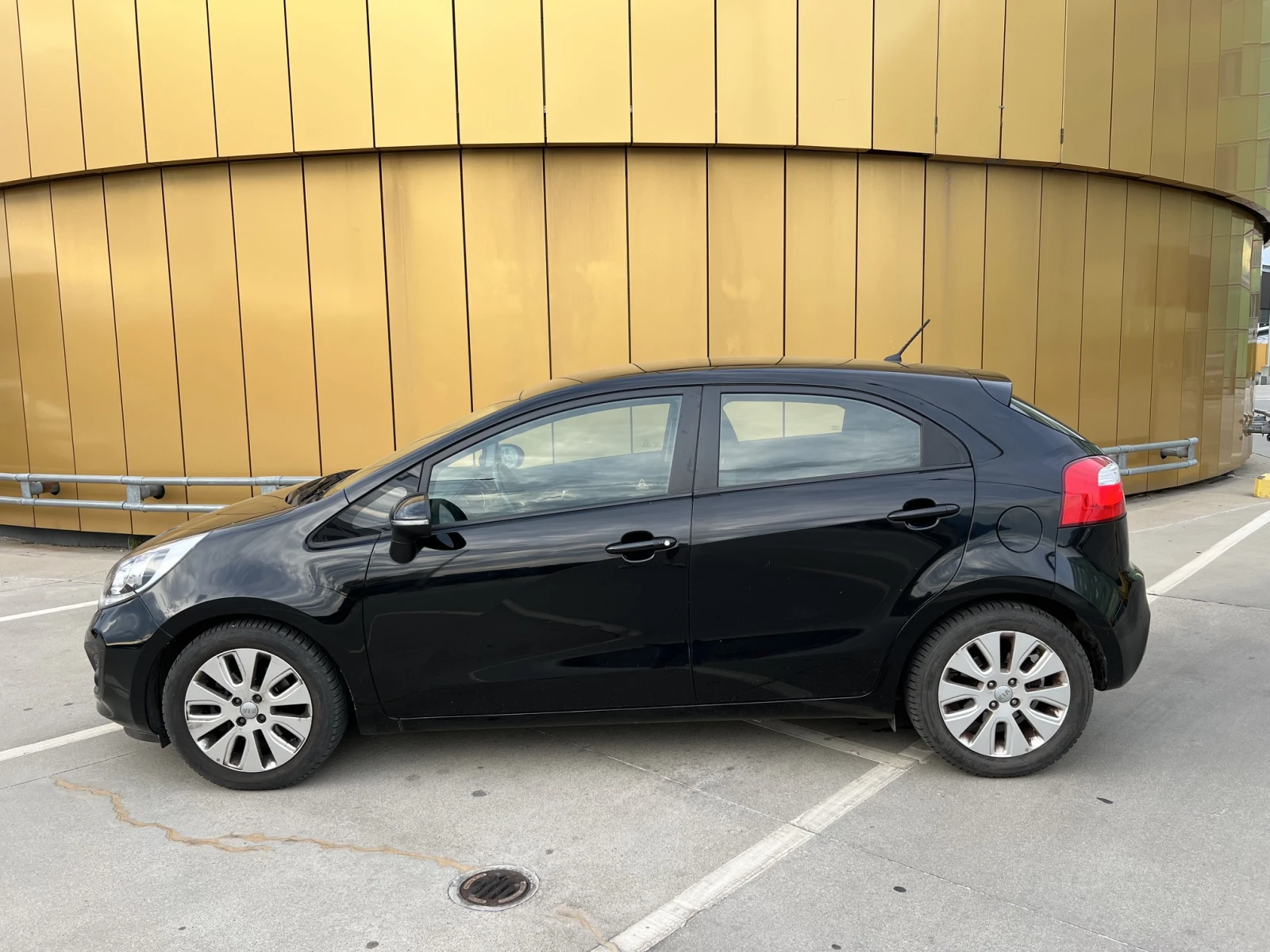 Kia Rio ОТ КИА СОФИЯ, снимка 8 - Автомобили и джипове - 55309525