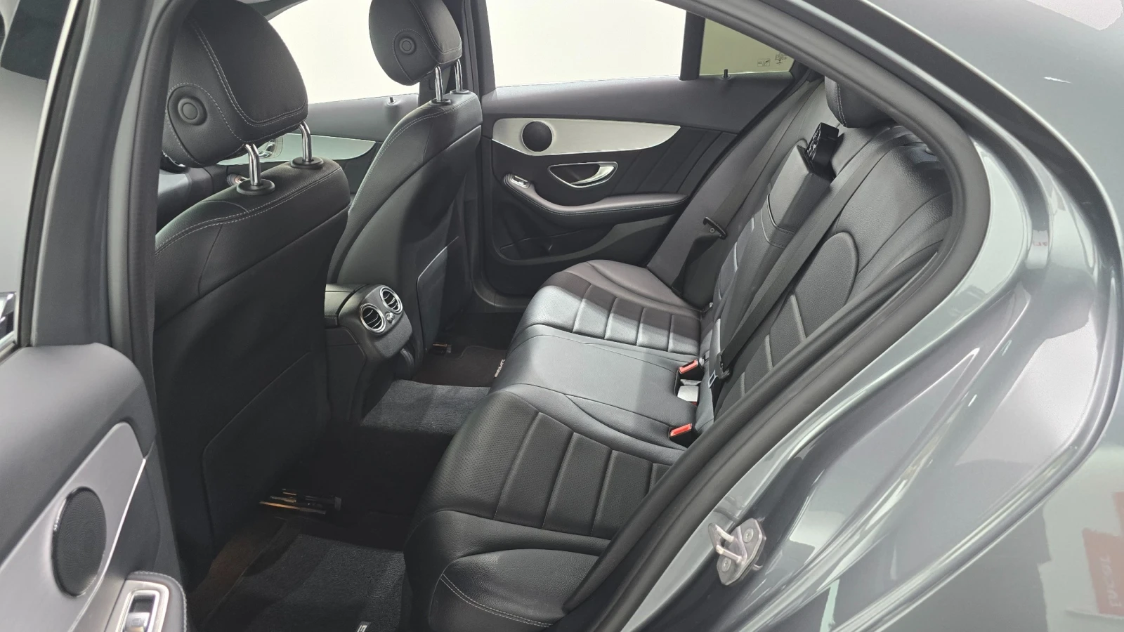 Mercedes-Benz C 350 E Hybrid, снимка 12 - Автомобили и джипове - 55421321