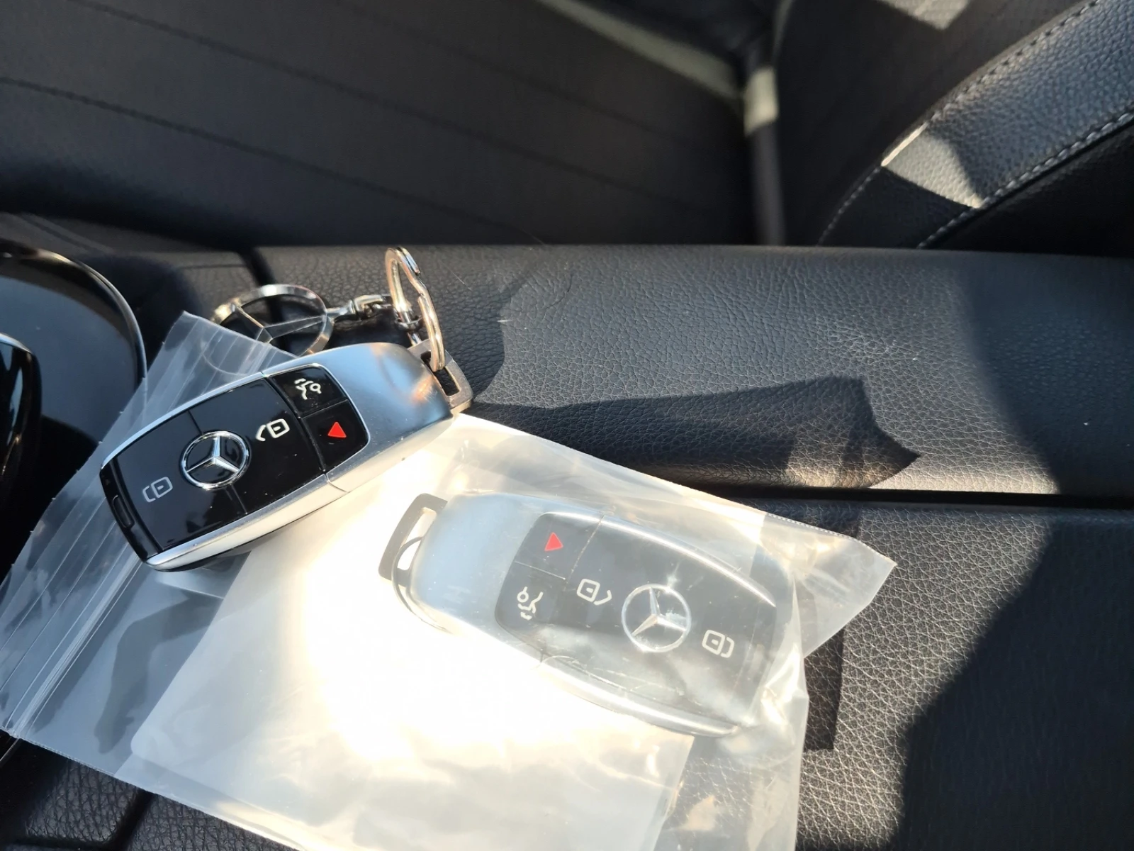 Mercedes-Benz E 300 АВТОКРЕДИТ, снимка 13 - Автомобили и джипове - 56168106