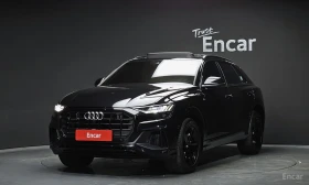 ������ Audi Q8