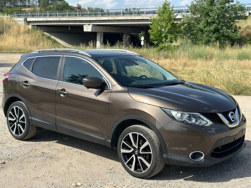 Nissan Qashqai, снимка 1 - Автомобили и джипове - 47375607