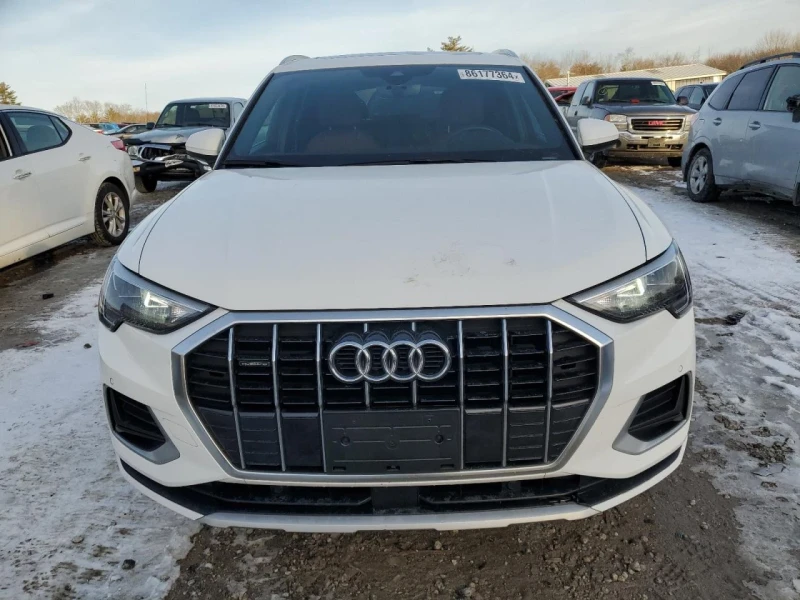 Audi Q3, снимка 1 - Автомобили и джипове - 48720806