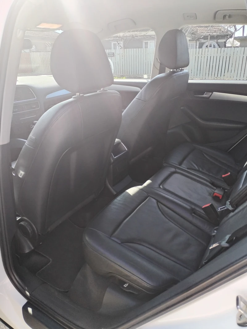 Audi Q5, снимка 8 - Автомобили и джипове - 50257657