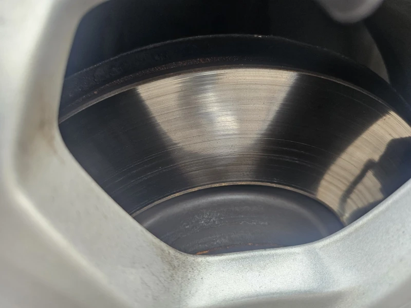 Ford Kuga 2.0TDCI 180ps 4X4 AUTO, снимка 12 - Автомобили и джипове - 52774133