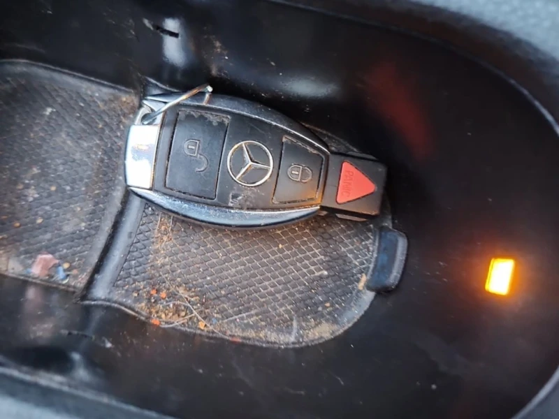 Mercedes-Benz GLA 2016 250 * БЕЗ ПЪРВОНАЧАЛНА ВНОСКА, снимка 14 - Автомобили и джипове - 53101894