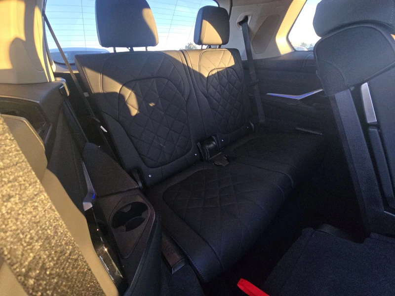 BMW X7 3.0 xDrive40i * ФИКСИРАНА ЦЕНА* , снимка 10 - Автомобили и джипове - 53122313