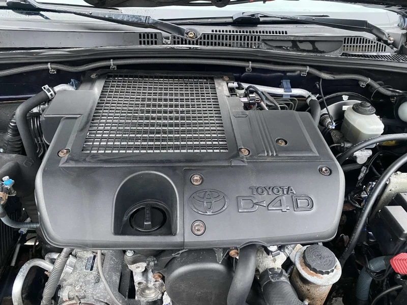 Toyota Land cruiser 3, 0 D4D/РЪЧКА, снимка 12 - Автомобили и джипове - 53297446