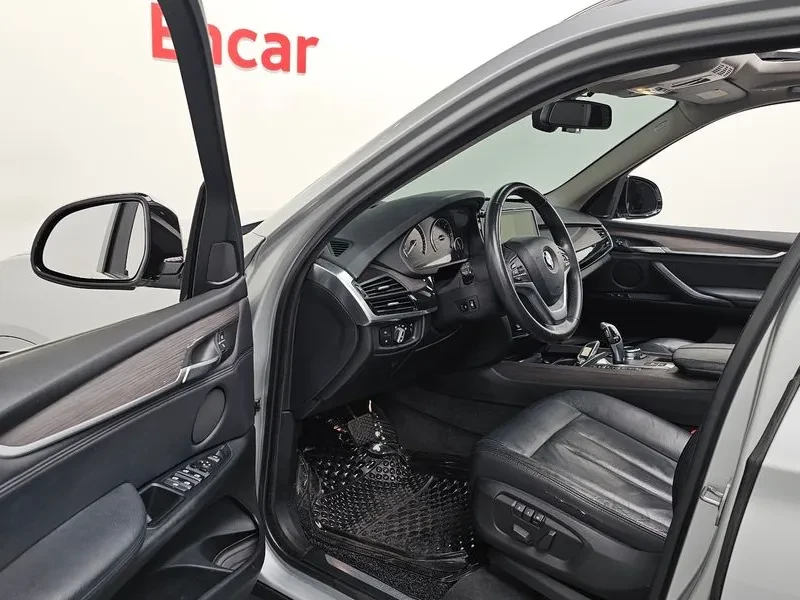 BMW X5 (F15) xDrive 30D, снимка 8 - Автомобили и джипове - 55186992