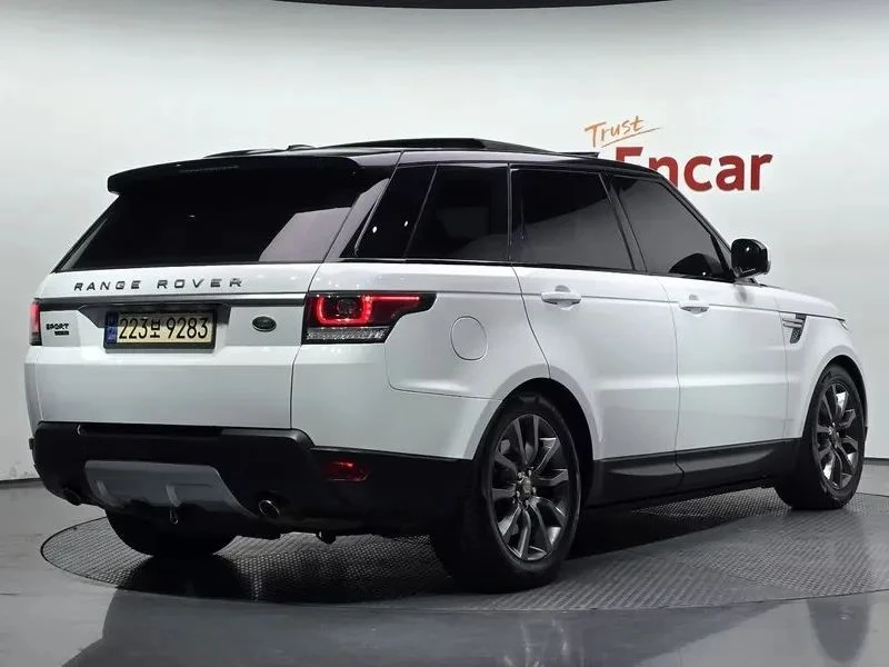 Land Rover Range Rover Sport, снимка 2 - Автомобили и джипове - 56738156