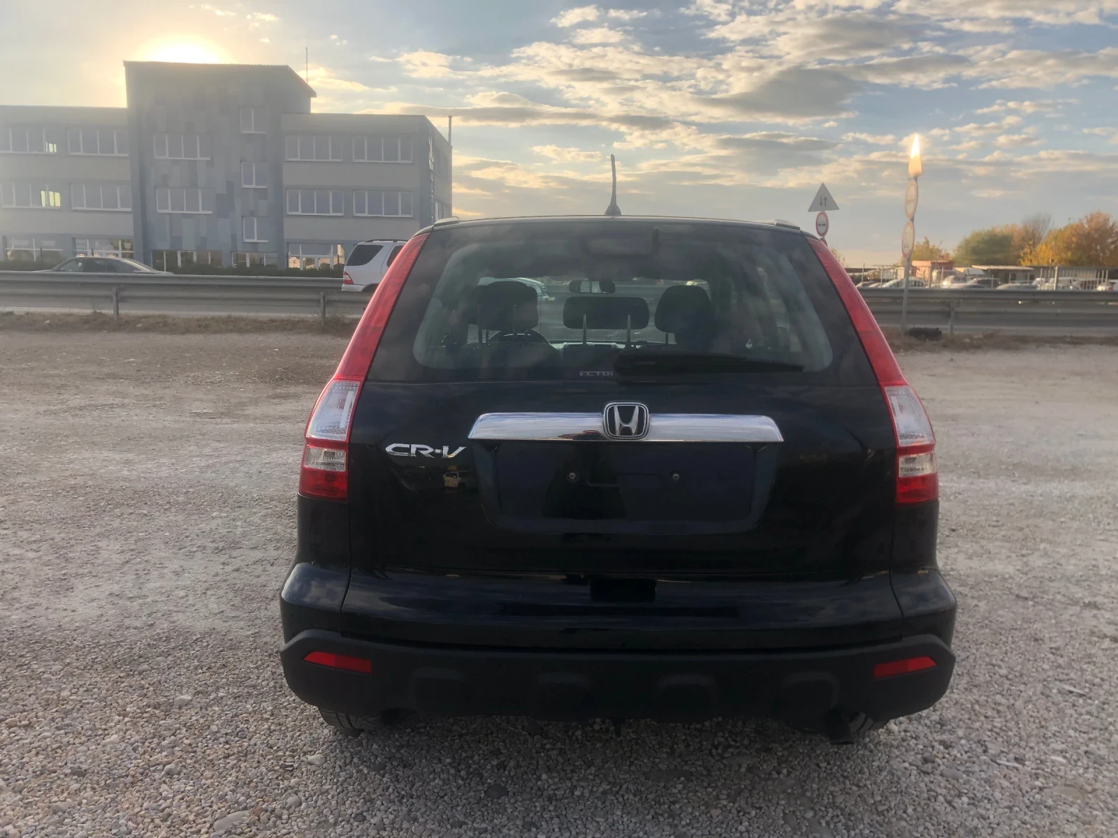 Honda Cr-v 2.2i-CTDi 140к.с - изображение 8