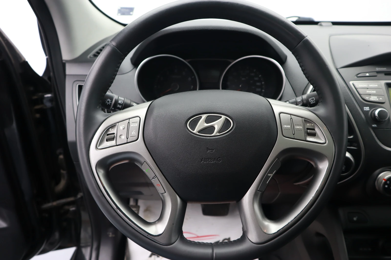 Hyundai IX35 2.4 4x4  | Mobile.bg   14