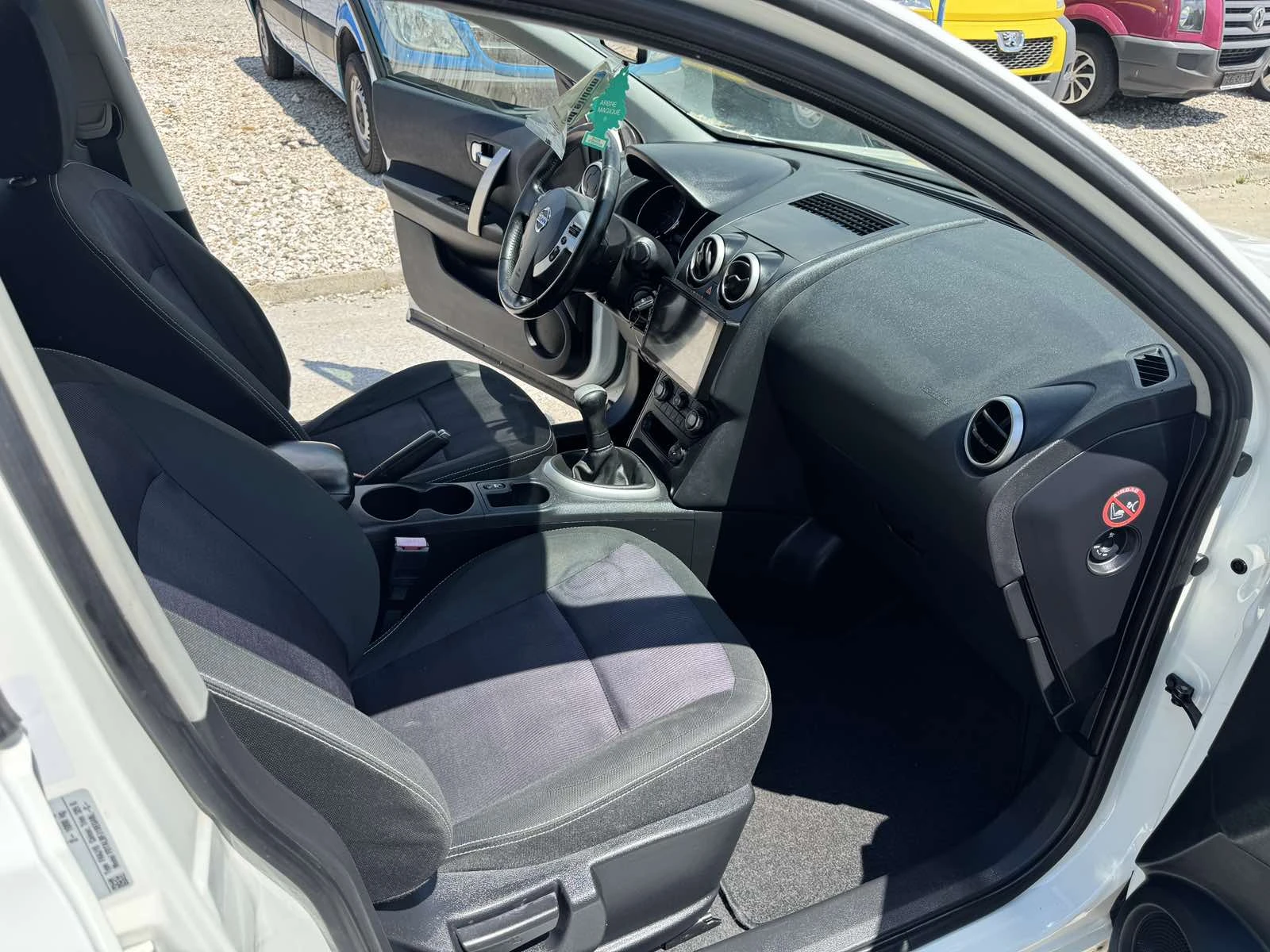 Nissan Qashqai BIFUEL, BENZ+ GAZ, 2БРОЯ - изображение 9