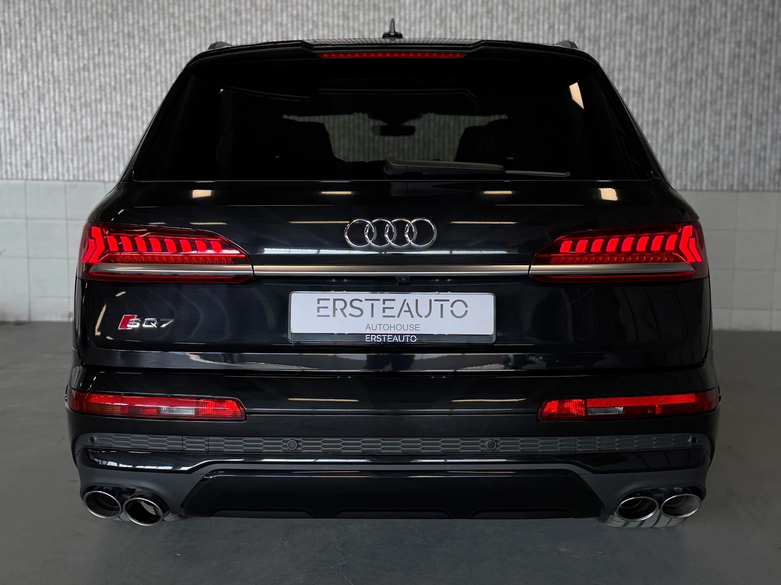 Audi SQ7 TFSI KERAMIK PANO B&O-3D HEADUP MASSAGE 7-МЕСТА , снимка 3 - Автомобили и джипове - 52130632