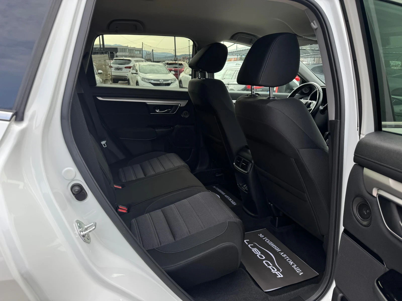 Honda Cr-v 2.0i-HYBRID-LED-KEYLESS-ПОДГРЕВ-CAMERA-DISTRONIC, снимка 16 - Автомобили и джипове - 53732570