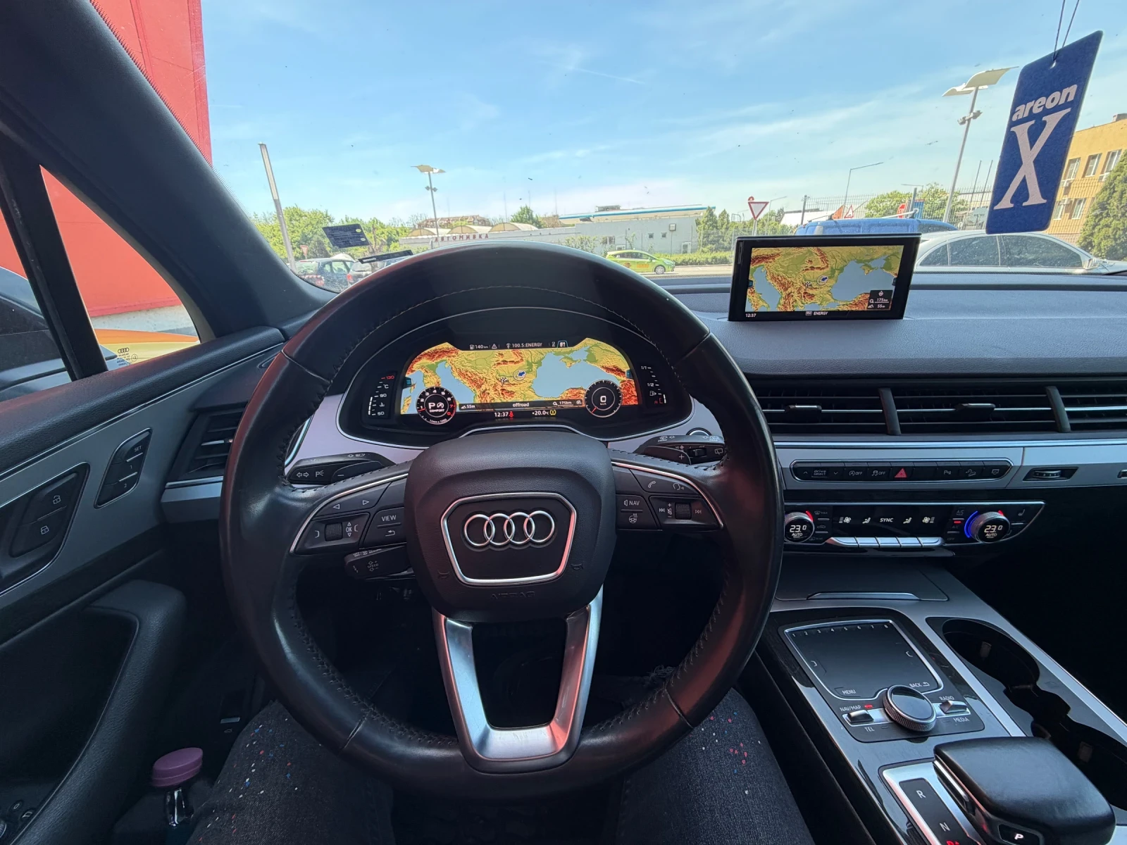 Audi Q7 SLINE* НА* ПРУЖИНИ* ПАНОРАМА* 6+ 1, снимка 13 - Автомобили и джипове - 54794456