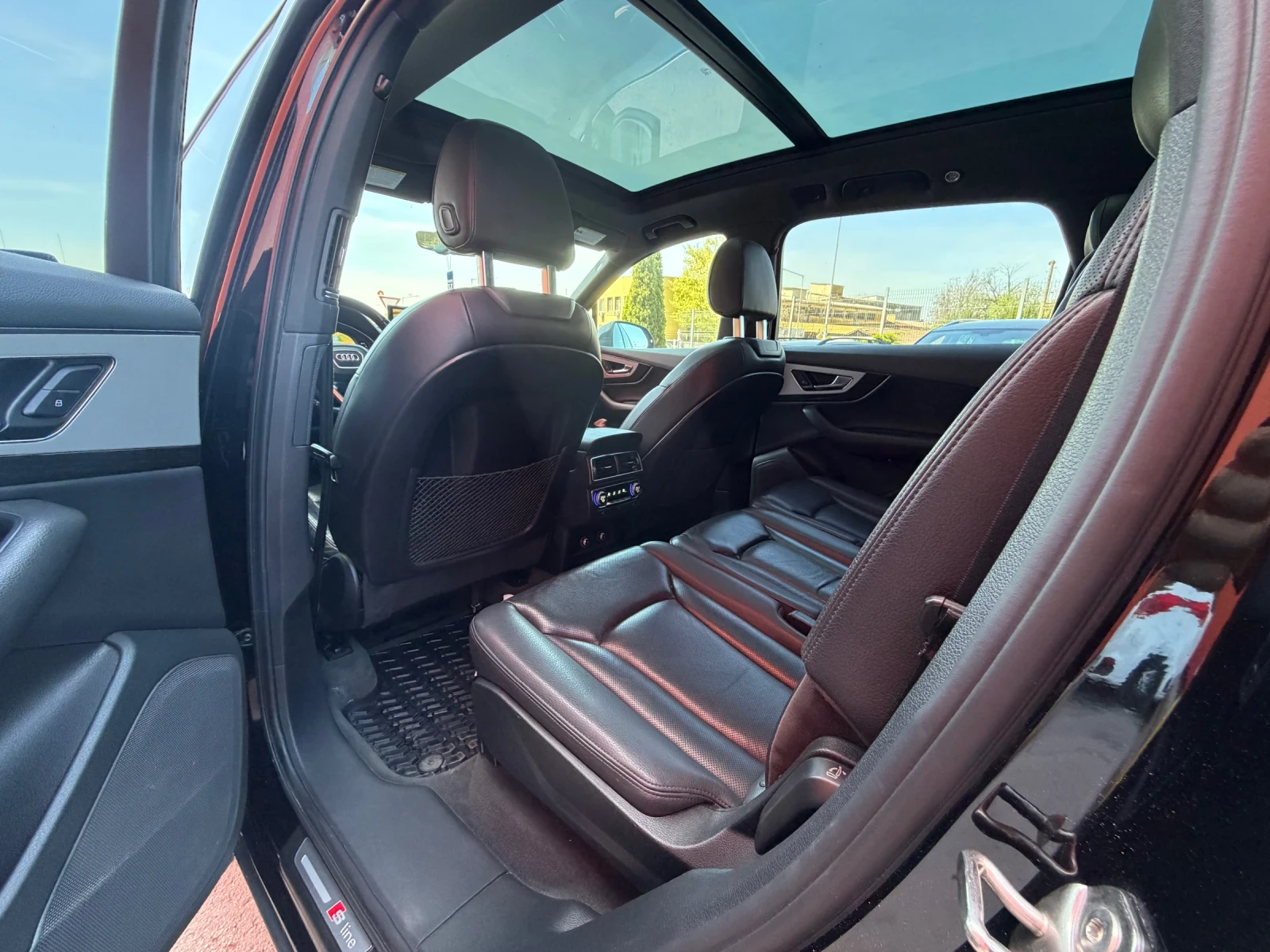 Audi Q7 SLINE* НА* ПРУЖИНИ* ПАНОРАМА* 6+ 1, снимка 8 - Автомобили и джипове - 54794456