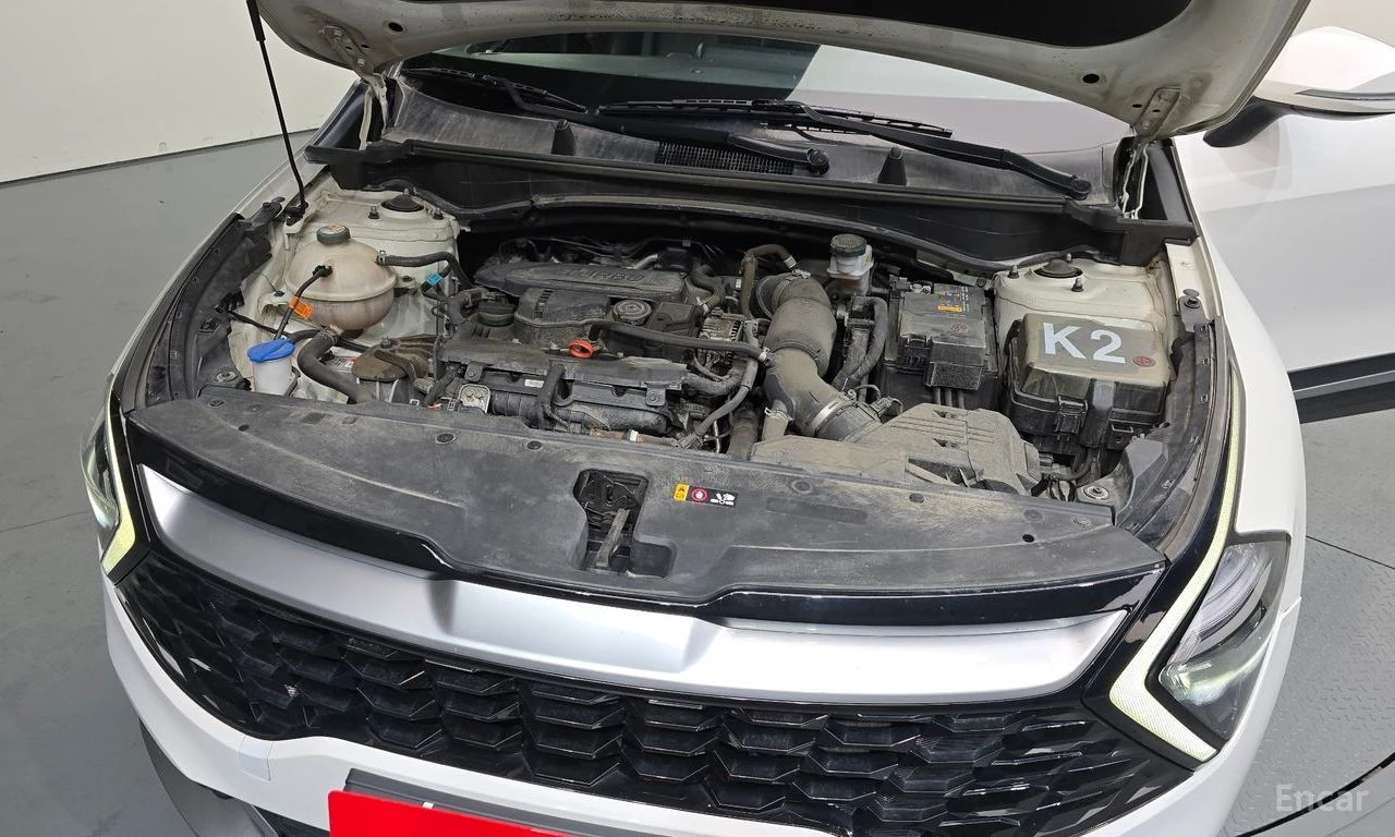Kia Sportage 1.6T Trendy* HARMAN KARDON* DISTRONIC* ПОДГРЕВ* , снимка 17 - Автомобили и джипове - 54866936