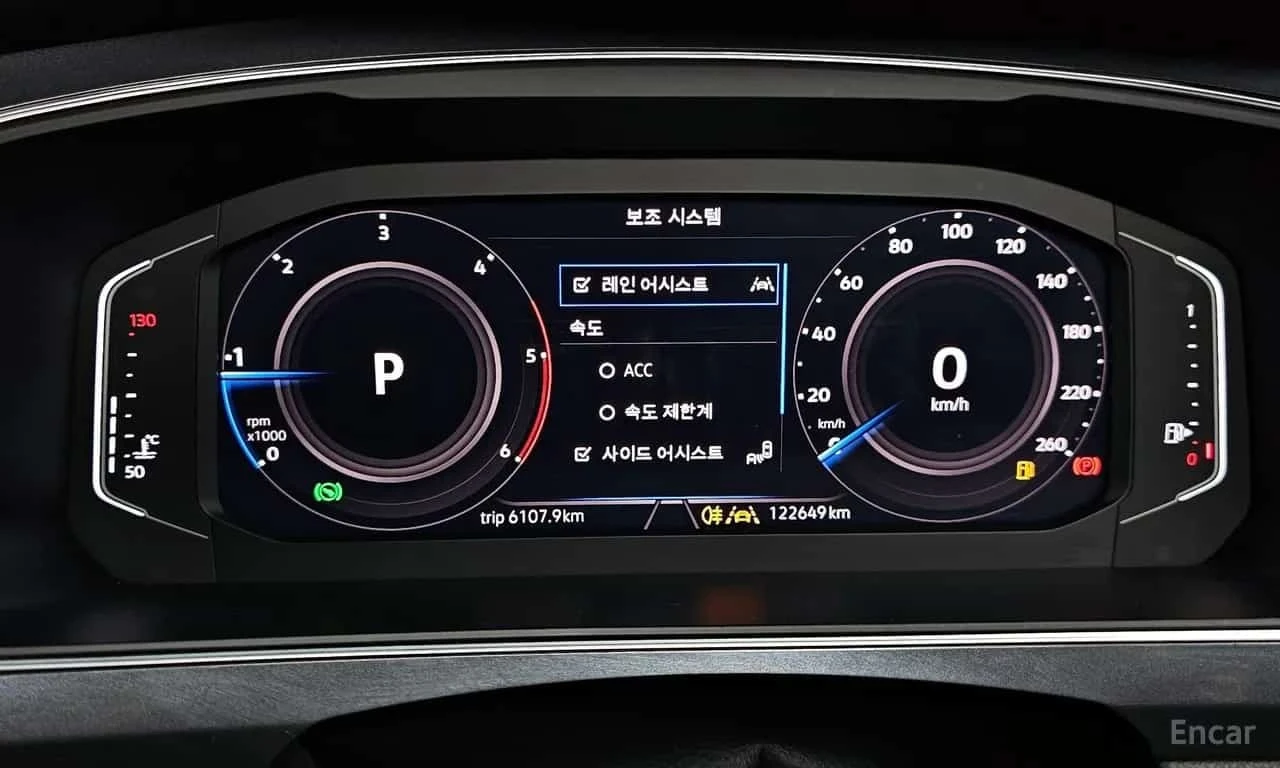 VW Tiguan * 2.0 TDI Prestige * ЦЕНА ДО БГ, снимка 8 - Автомобили и джипове - 55771459