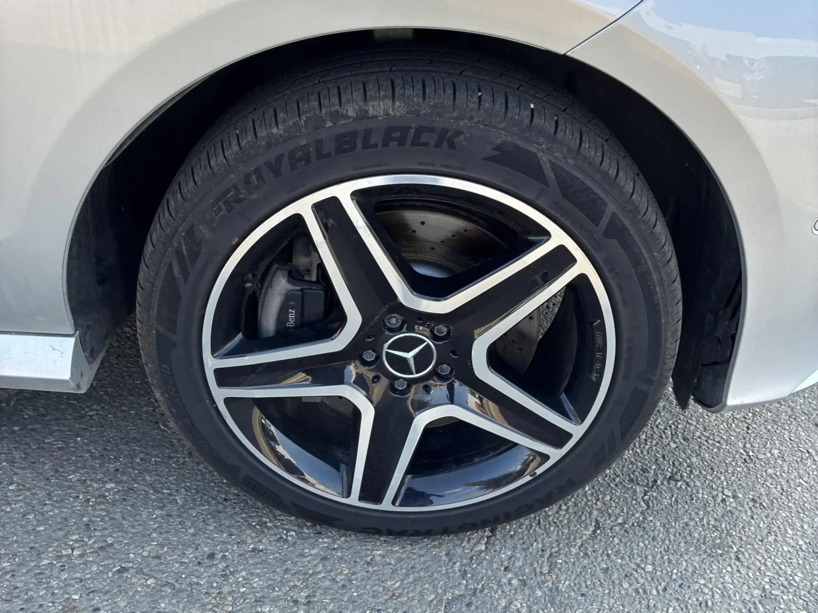 Mercedes-Benz GLE 43 AMG 4-Matic* PANO* 360* ОБДУХ* HARMAN* , снимка 14 - Автомобили и джипове - 55782504