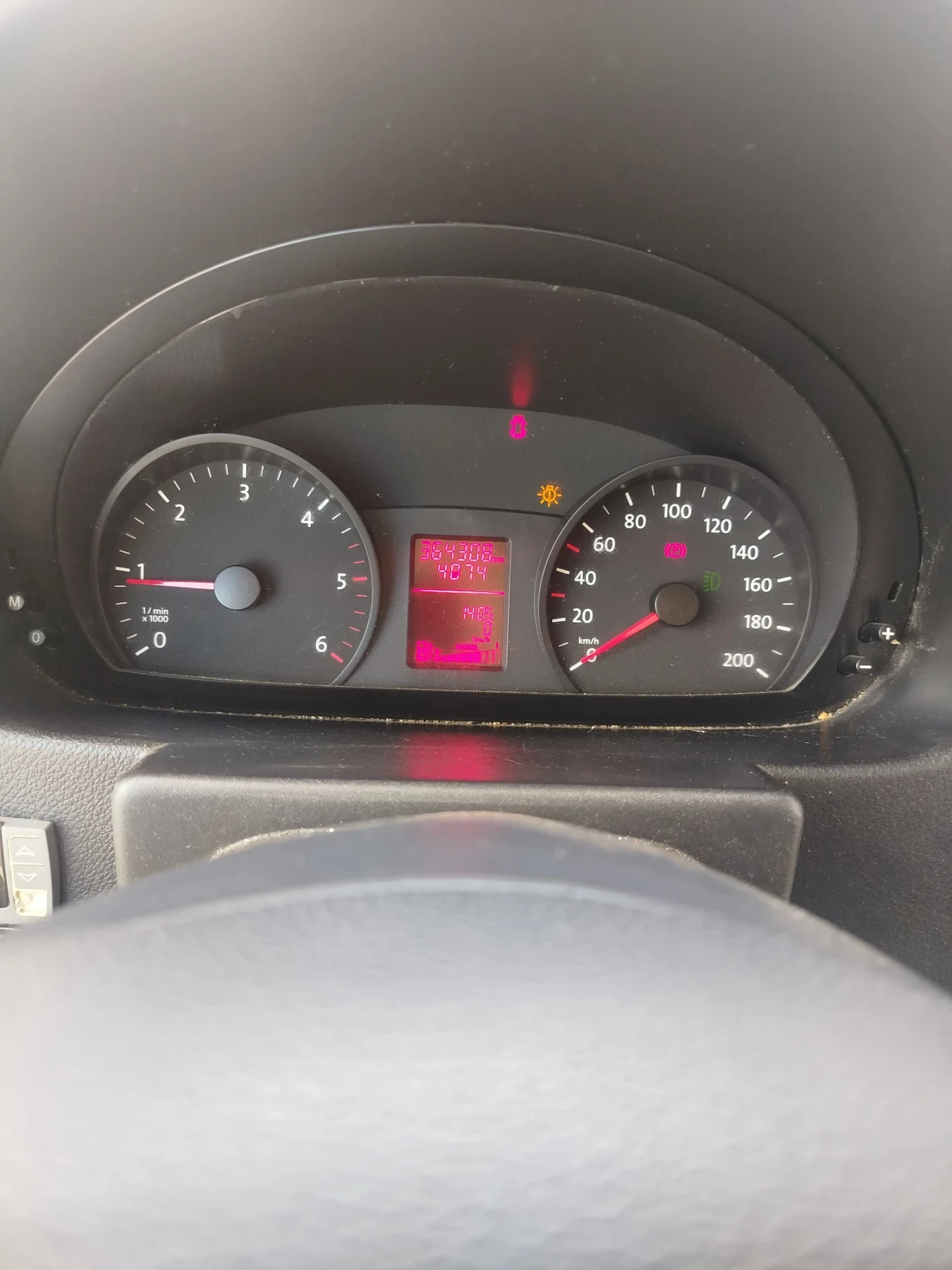 VW Crafter Хладилен , снимка 2 - Бусове и автобуси - 56375157