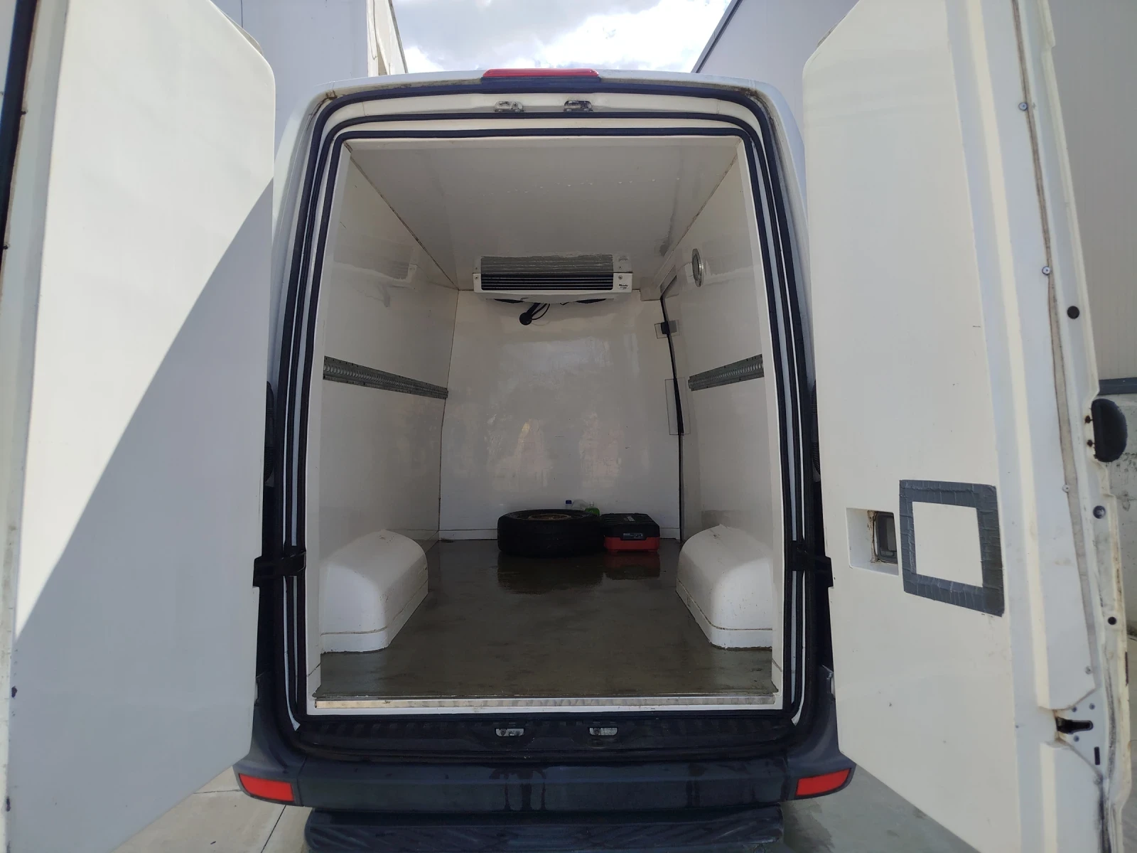 VW Crafter Хладилен , снимка 10 - Бусове и автобуси - 56375157