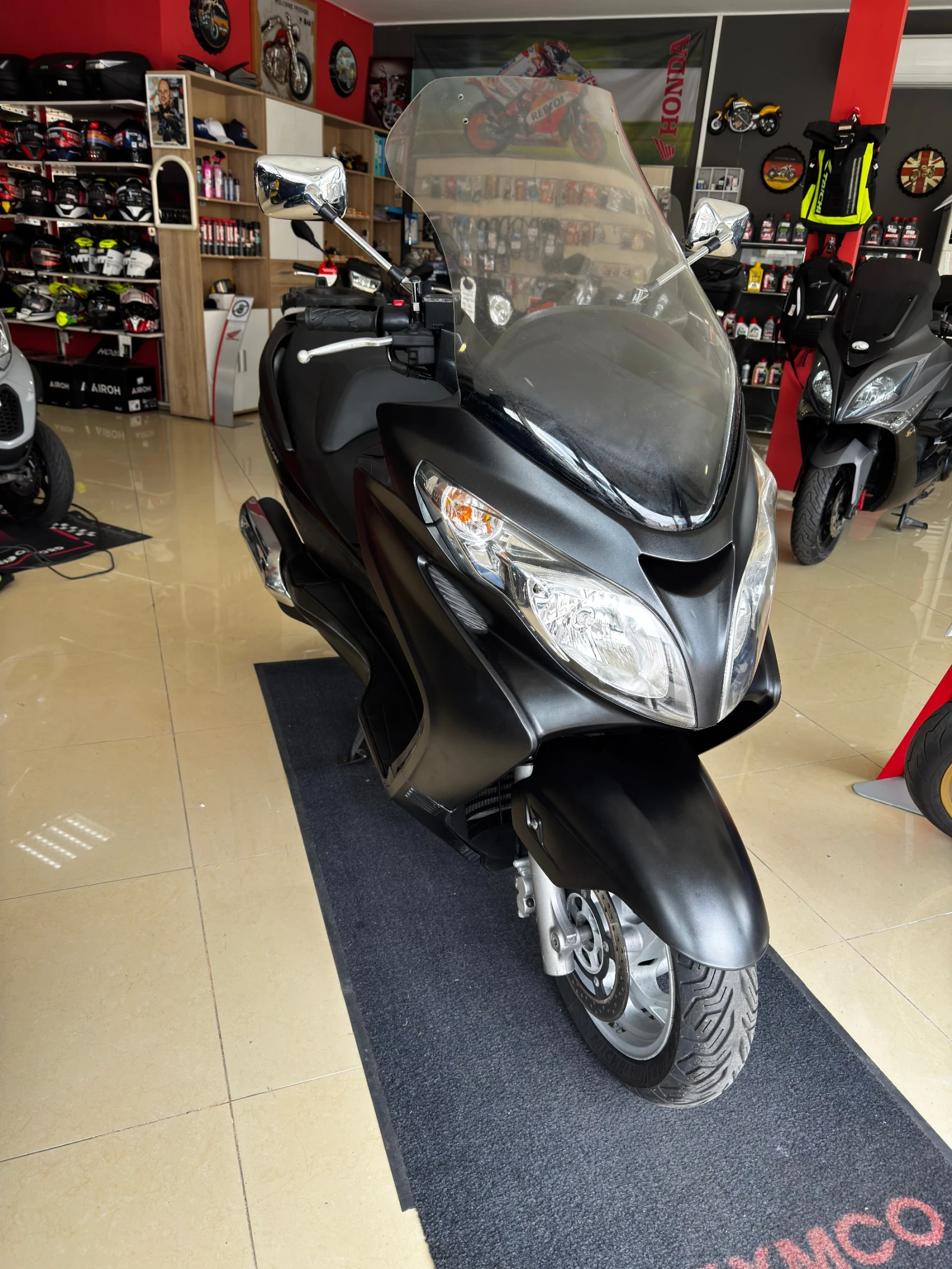 Suzuki Burgman SUZUKI BURGMAN 400i