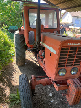Трактор Беларус, снимка 1 - Селскостопанска техника - 45709672